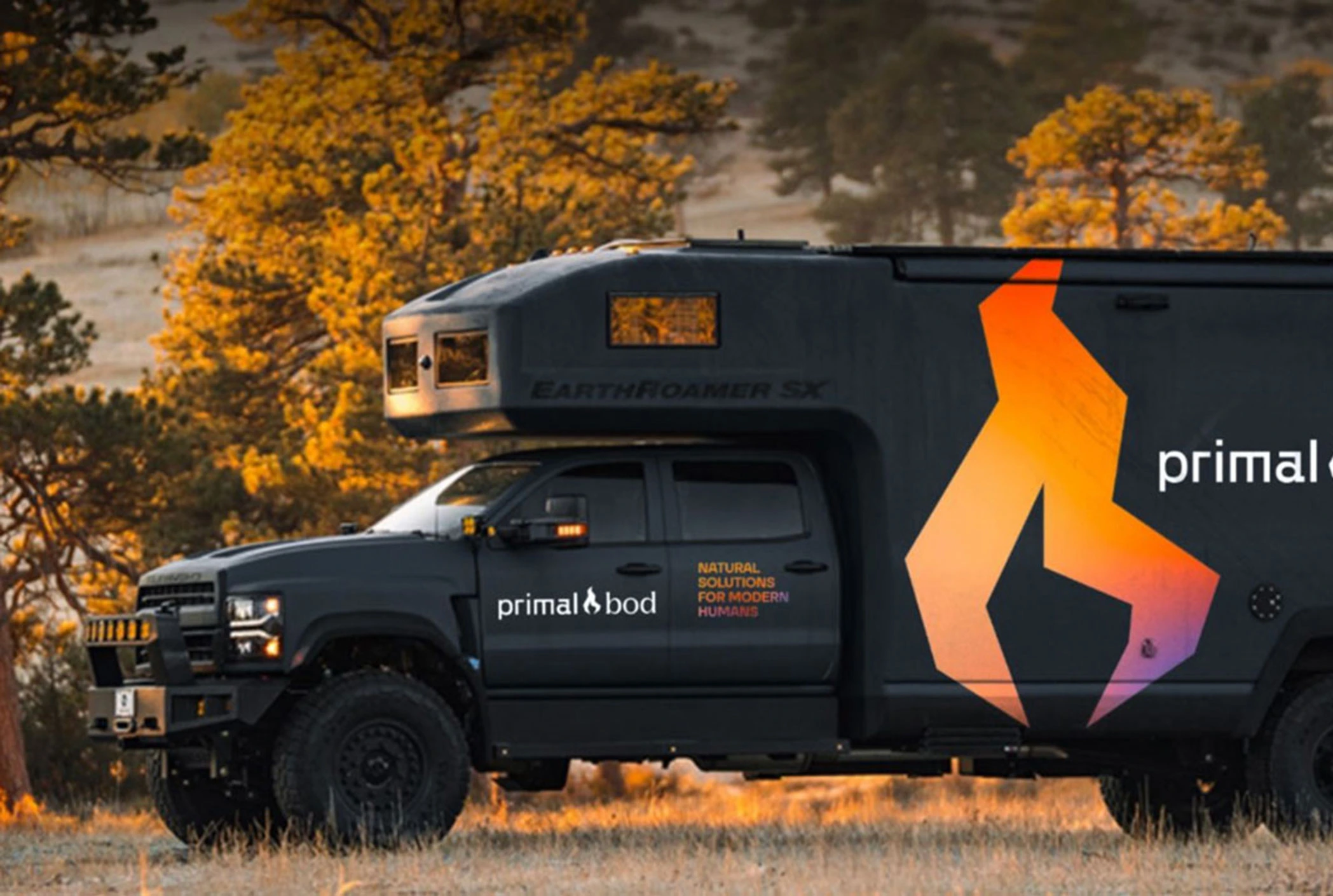 Black EarthRoamer SX with "primal bod" branding